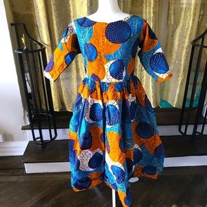 Beautiful Print dress with 3/4 pocket sleeves